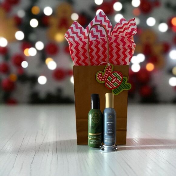 Aromatherapy Stress Relief and Laundry Day Set - Picture 2 of 4